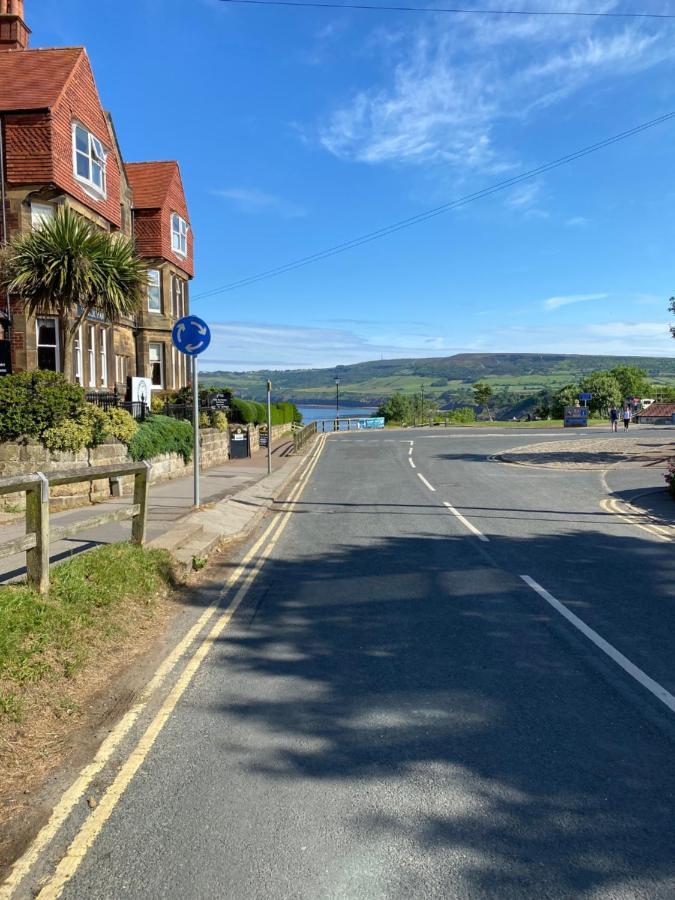 Birtley House Bed And Breakfast Robin Hood's Bay Extérieur photo