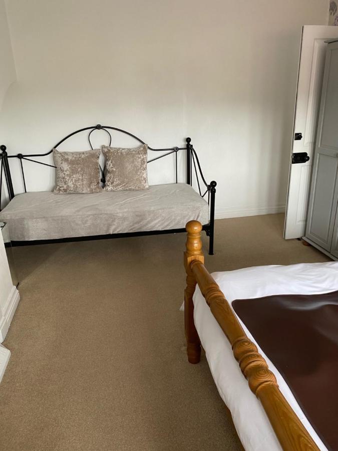 Birtley House Bed And Breakfast Robin Hood's Bay Extérieur photo