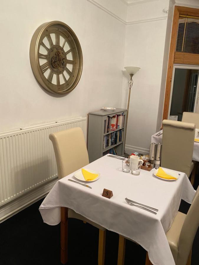 Birtley House Bed And Breakfast Robin Hood's Bay Extérieur photo